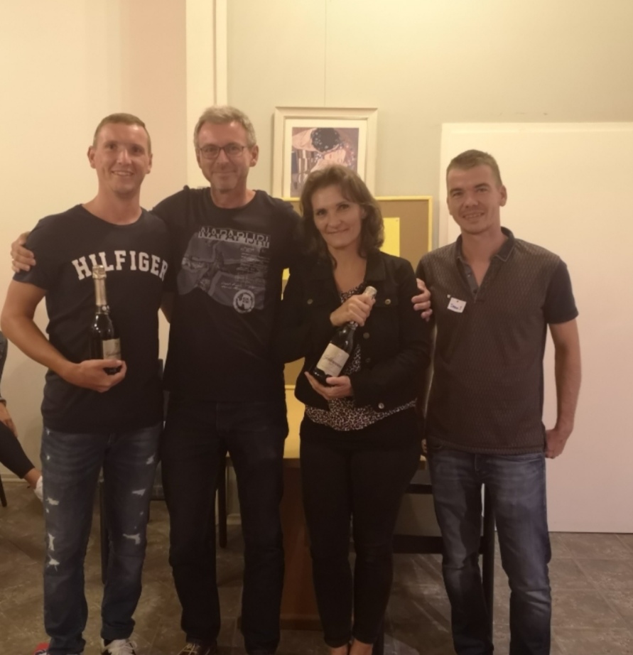 images/Erster.jpg